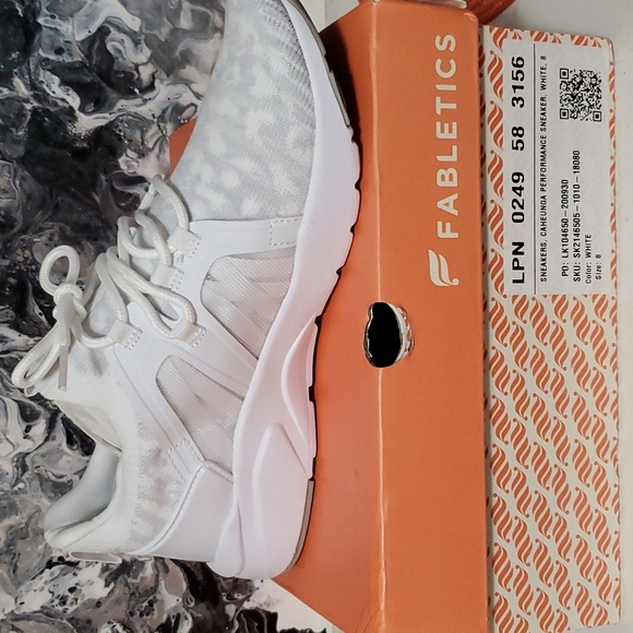 Fabletics Performance Sneaker - Picture 3 of 5